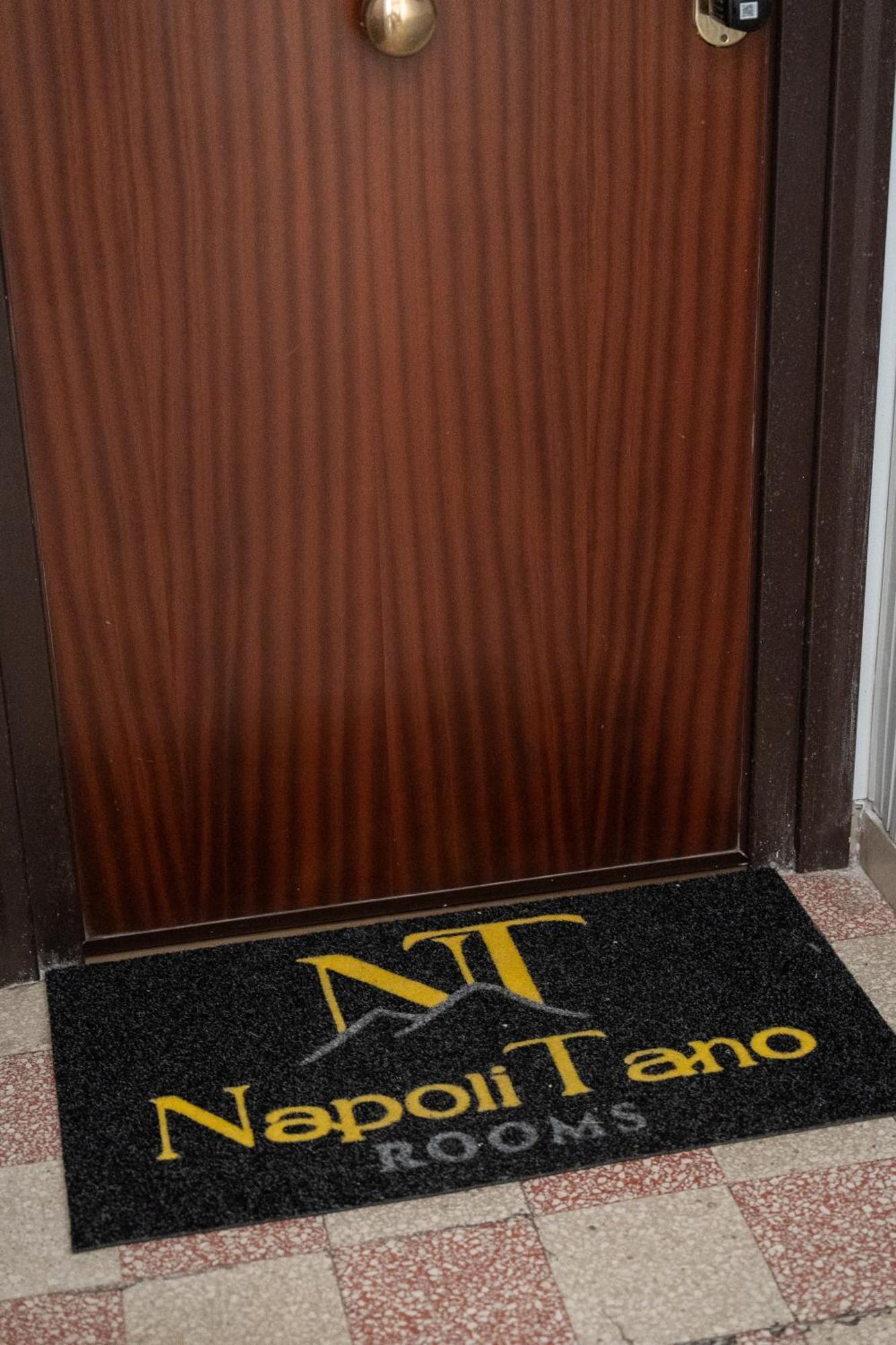 Napolitano Rooms Exterior photo